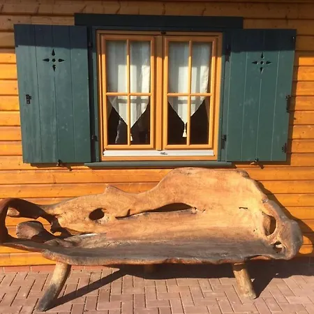 Holiday Home With 2 Bedrooms * Klein Nemerow